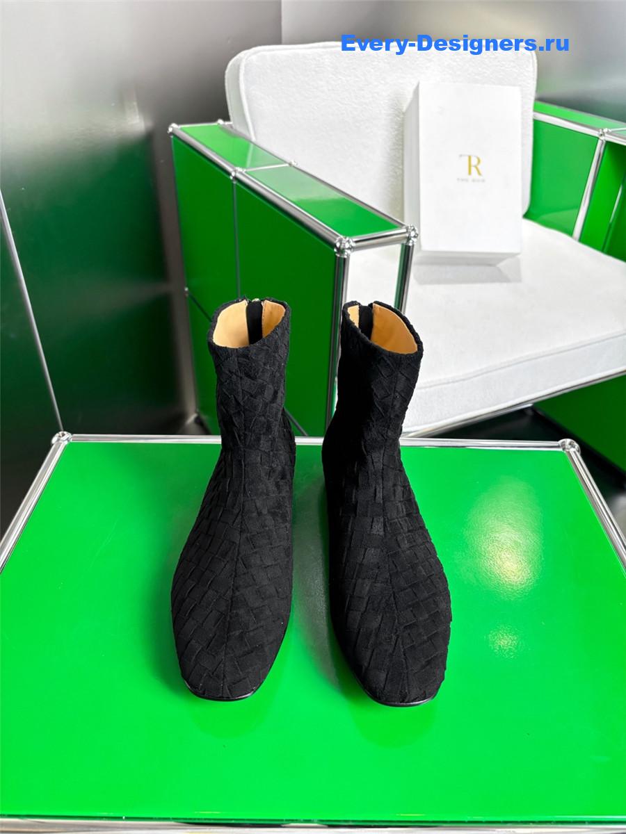 b0tt*ga Ven*ta black atomic intrecciato leather ankle boots