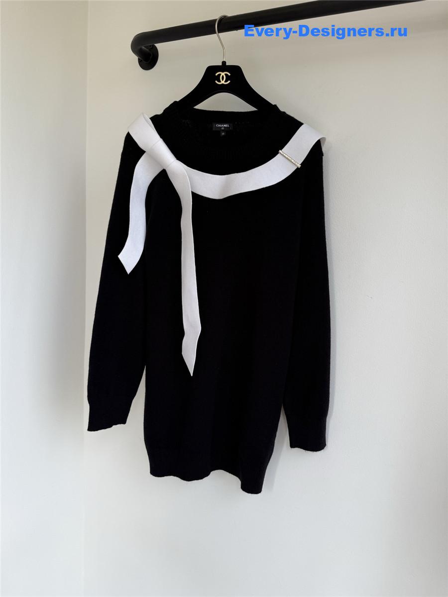Ch**el knit sweater contrast bow  mini dress