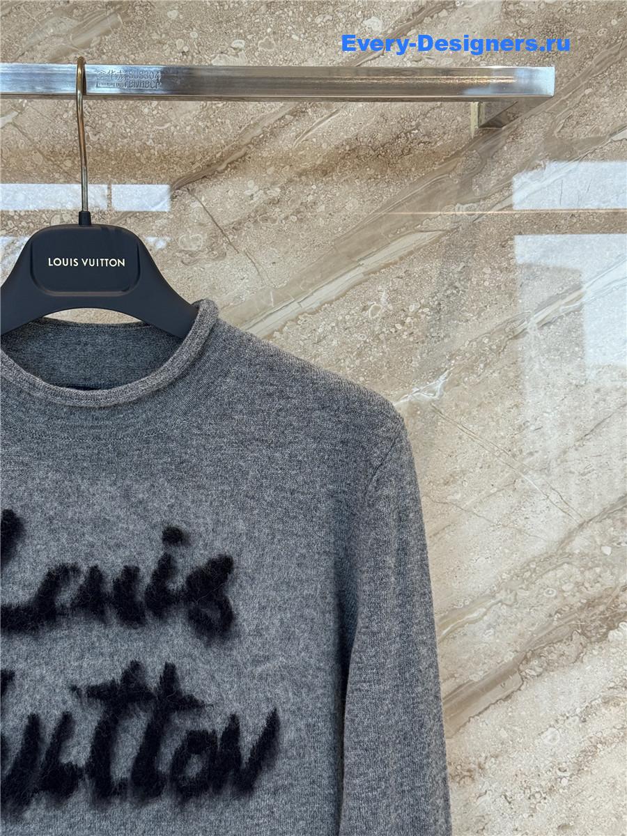 l0vis Vvtt0n brushed signature pullover