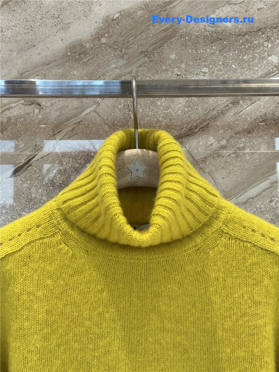 Ce1i*e yellow wool turtleneck sweater
