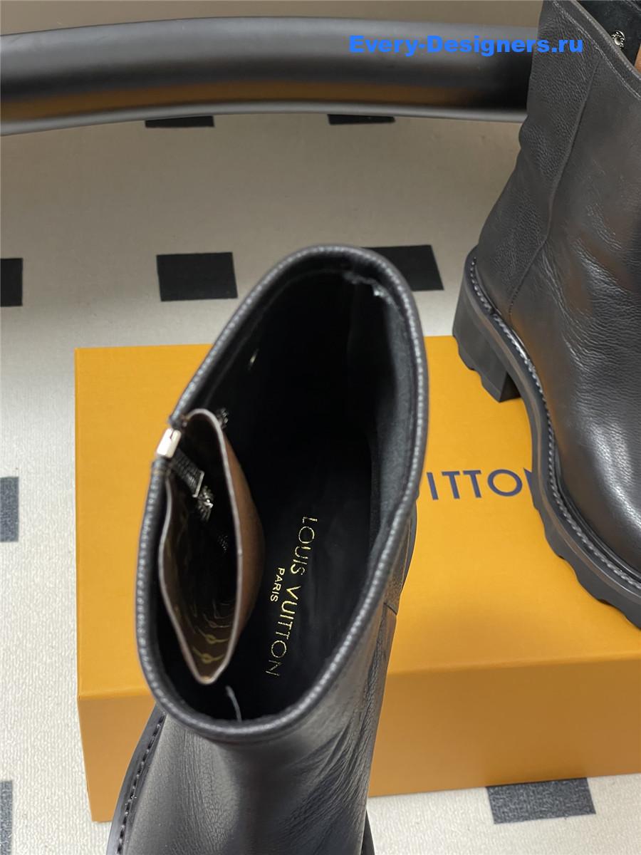l0vis Vvtt0n lv beaubourg platform ankle boot