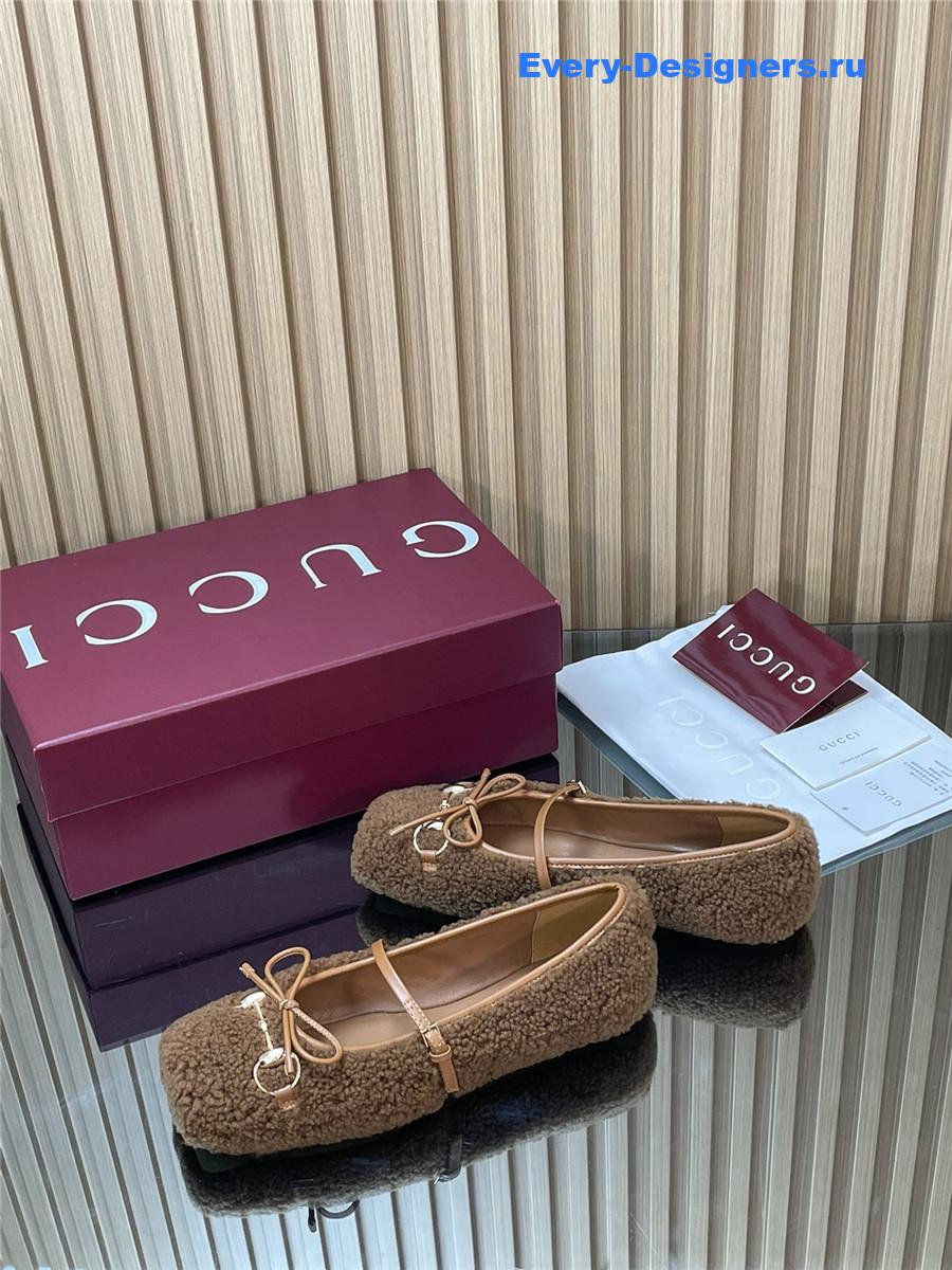 Gvc*1 horsebit brown leather-trimmed shearling flats