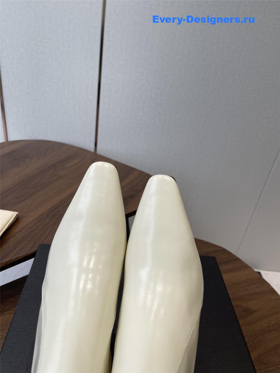 Sa1nt Lau*nt rainer white waxed leather boots