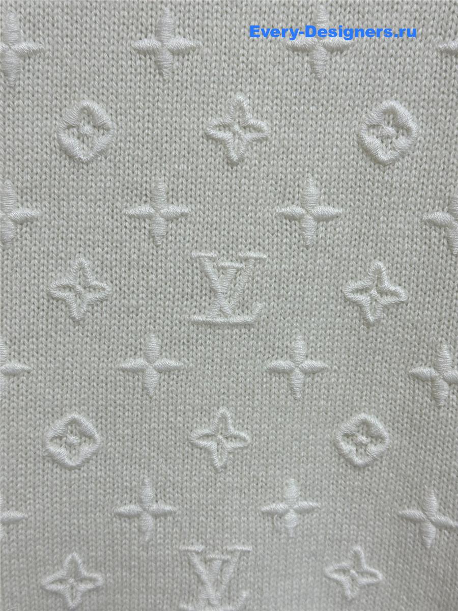 l0vis Vvtt0n white 3d monogram knit pullover