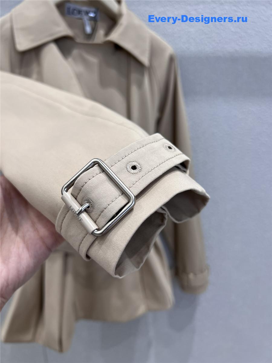 L0ew* beige cropped trench jacket