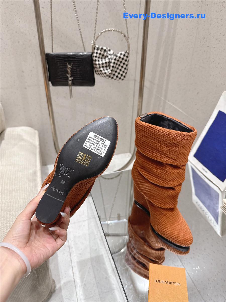 l0vis Vvtt0n camel summer mid wedge boot