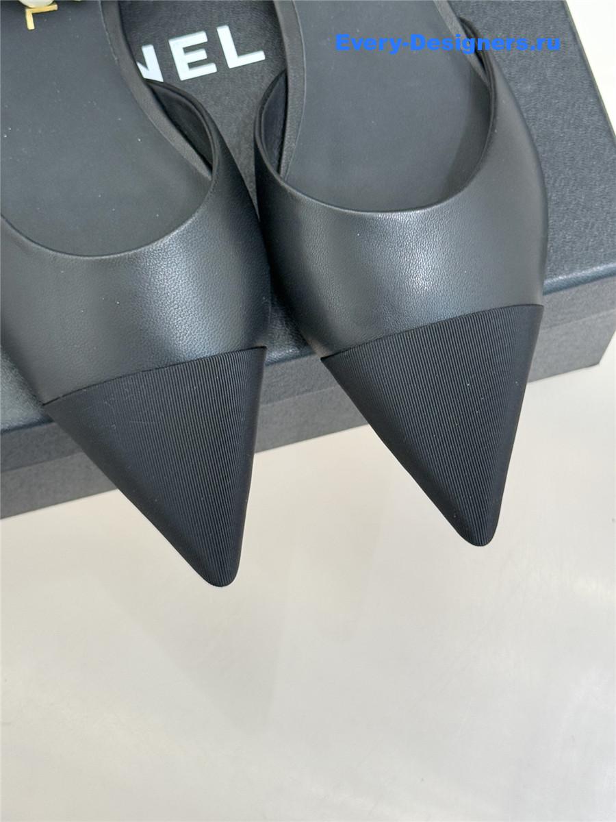 Ch**el pearl camellia pointed-toe flat sandals