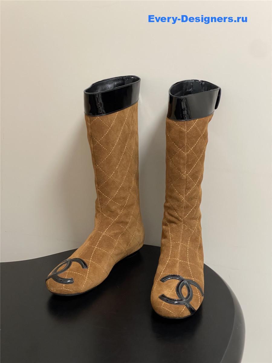 Ch**el camel quilted suede boots