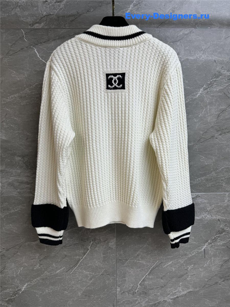 Ch**el white v-neck wool sweater
