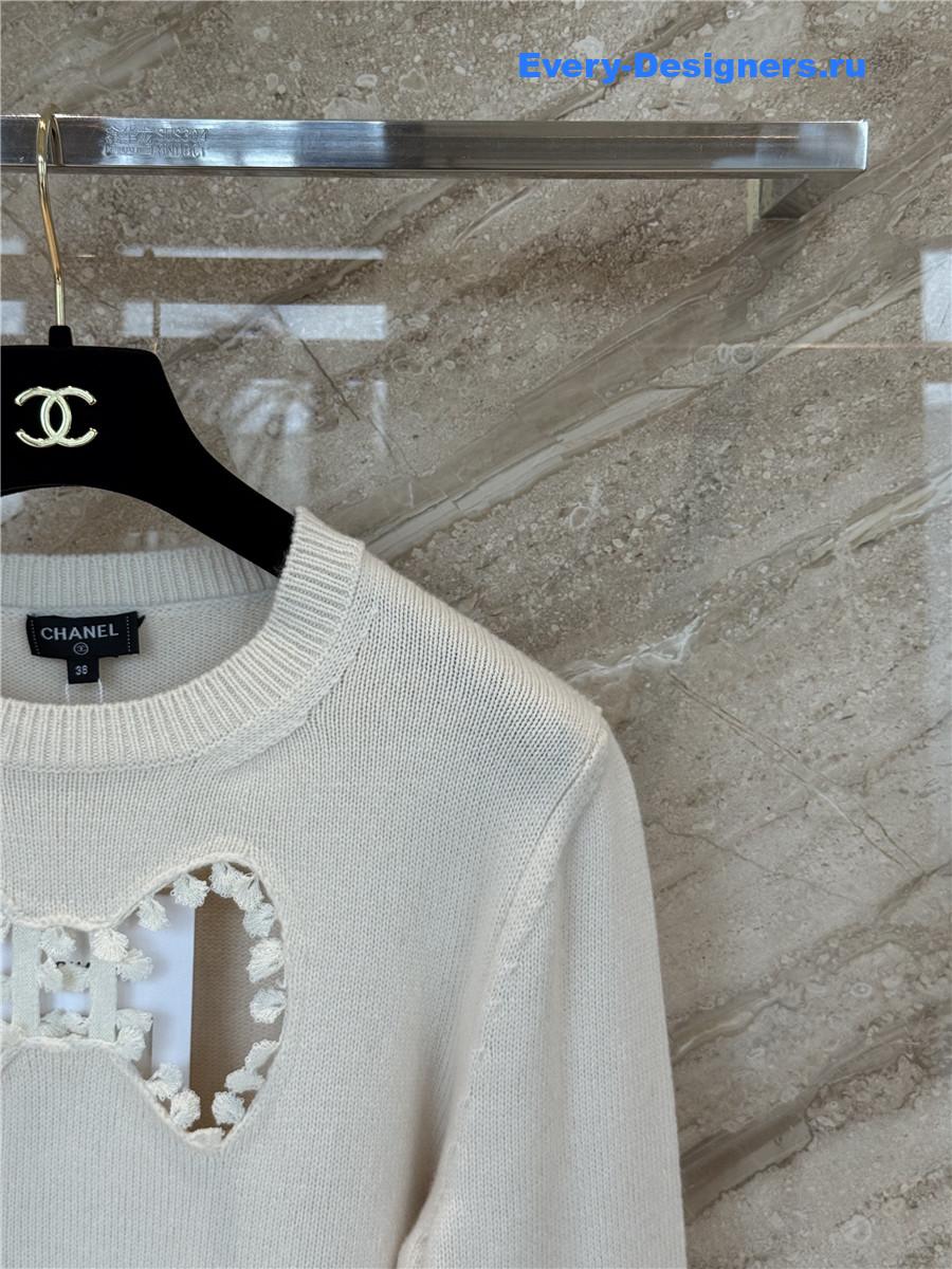 Ch**el white bow knit sweater
