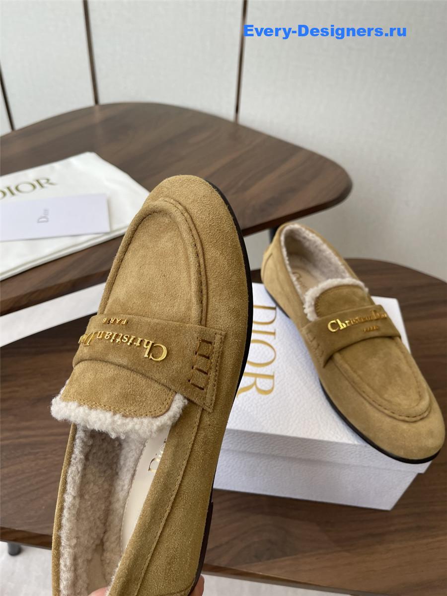 D10r brown suede goatskin loafers