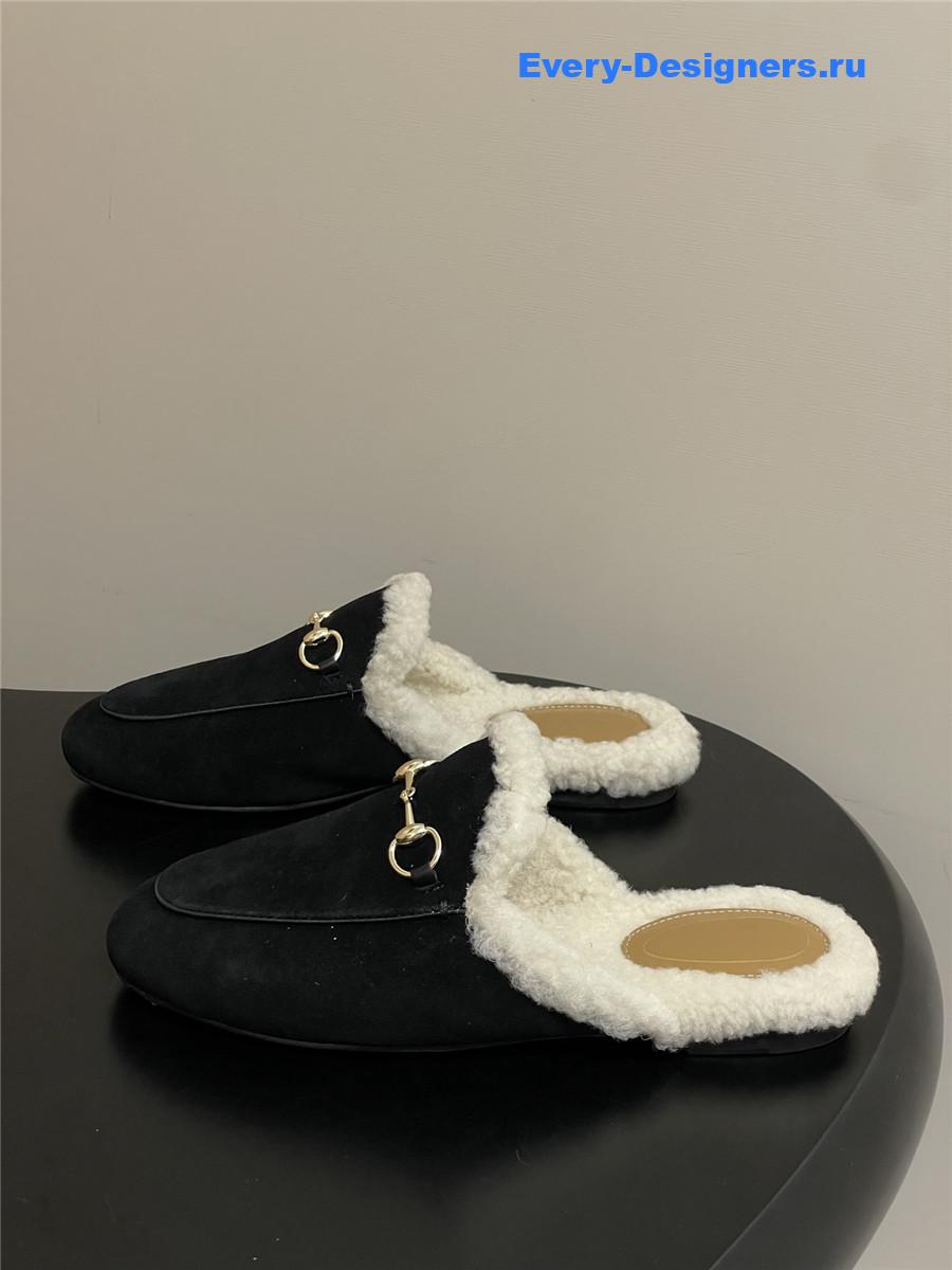 Gvc*1 wool black suede horsebit slippers