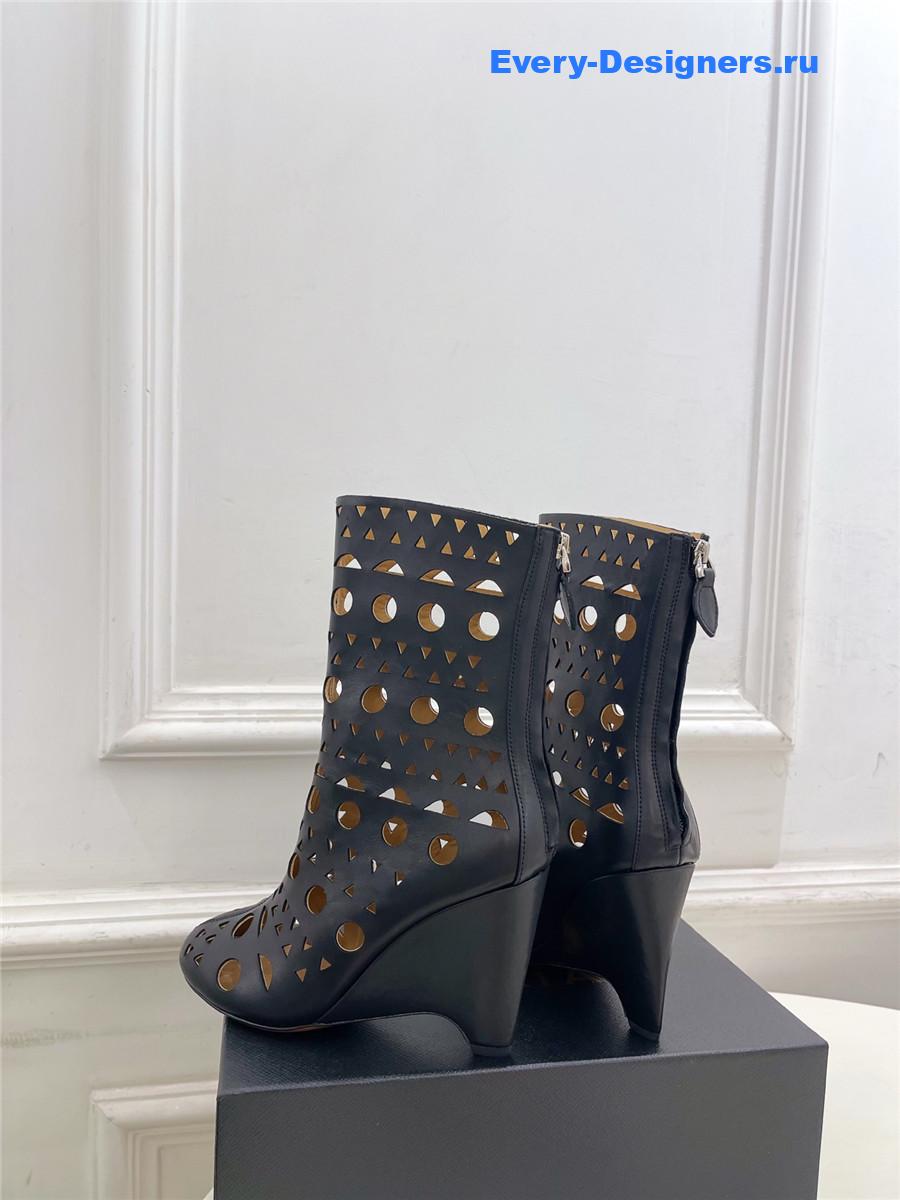 Alaïa Vienne Black Suede Wedge Ankle Boots