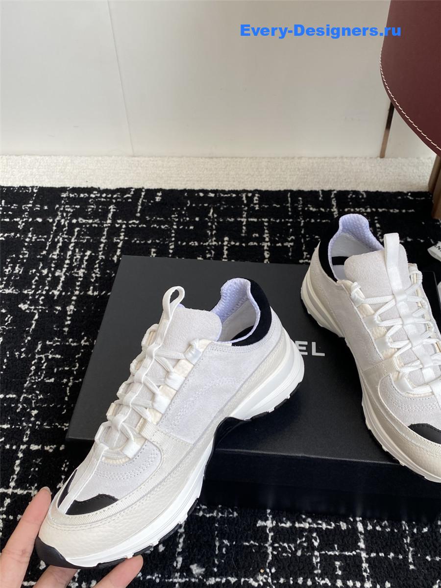 Ch**el cc logo white lambskin low top sneaker