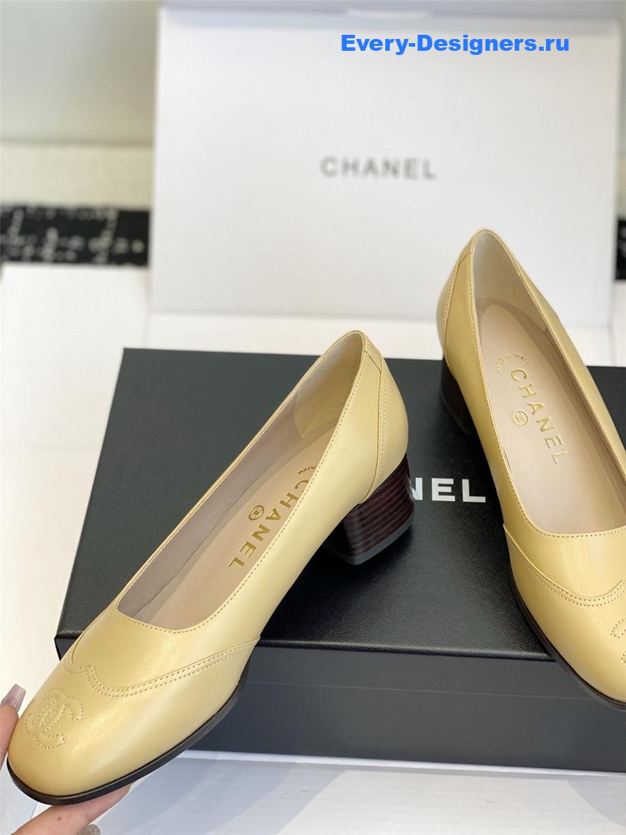 Ch**el beige cap toe block heel pumps