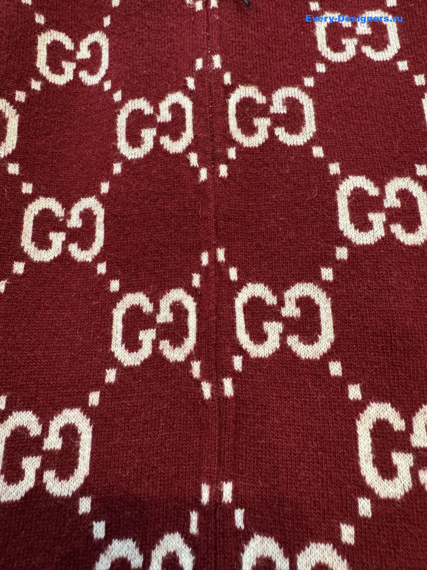 Gvc*1 gg burgundy wool hooded cardigan