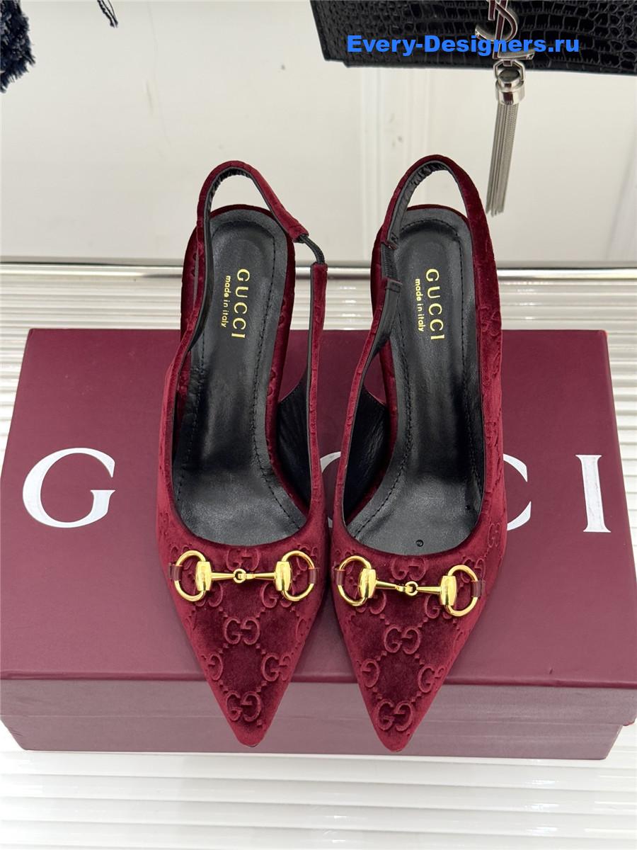 Gvc*1 red velvet horsebit slingback pump