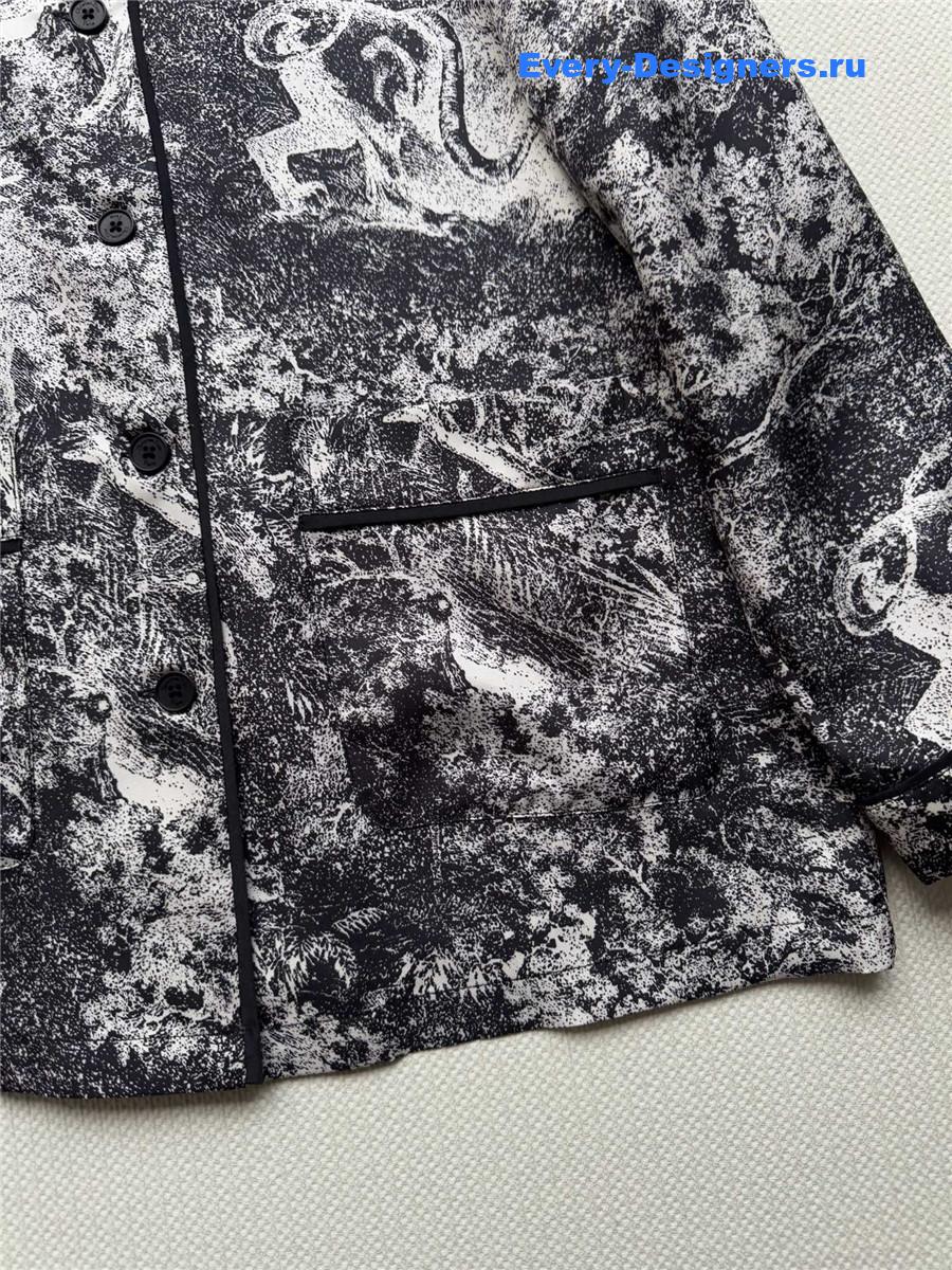 D10r grey animal print silk shirt