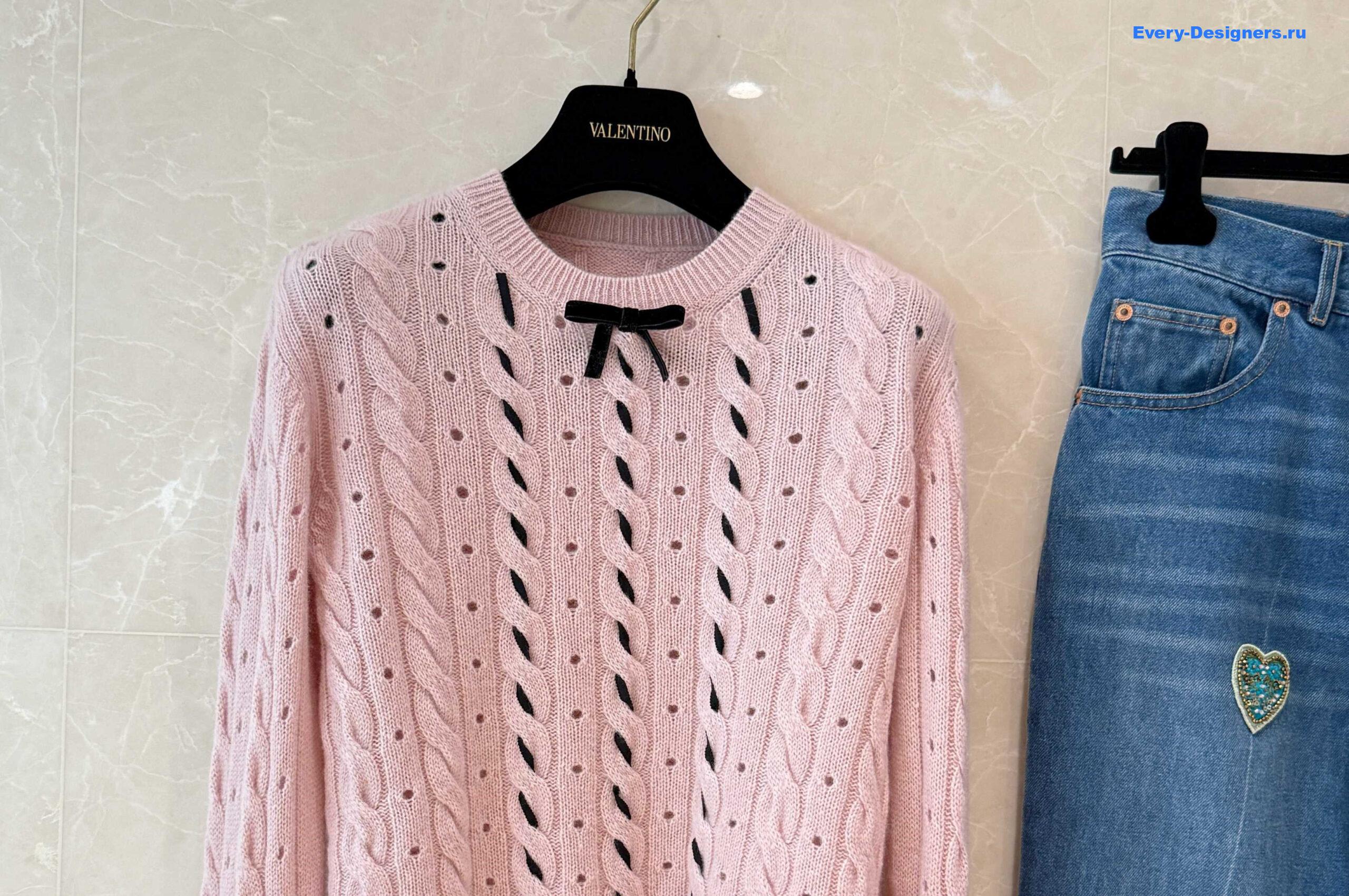 Va1e*ntin0 garavani pink cable-knit bow-embellished sweater