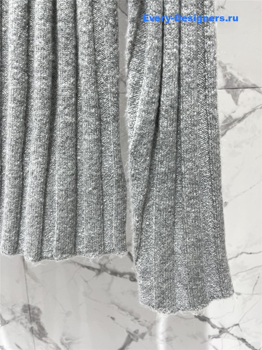 Miu Miu Grey V-neck Long-sleeved Knit Sweater