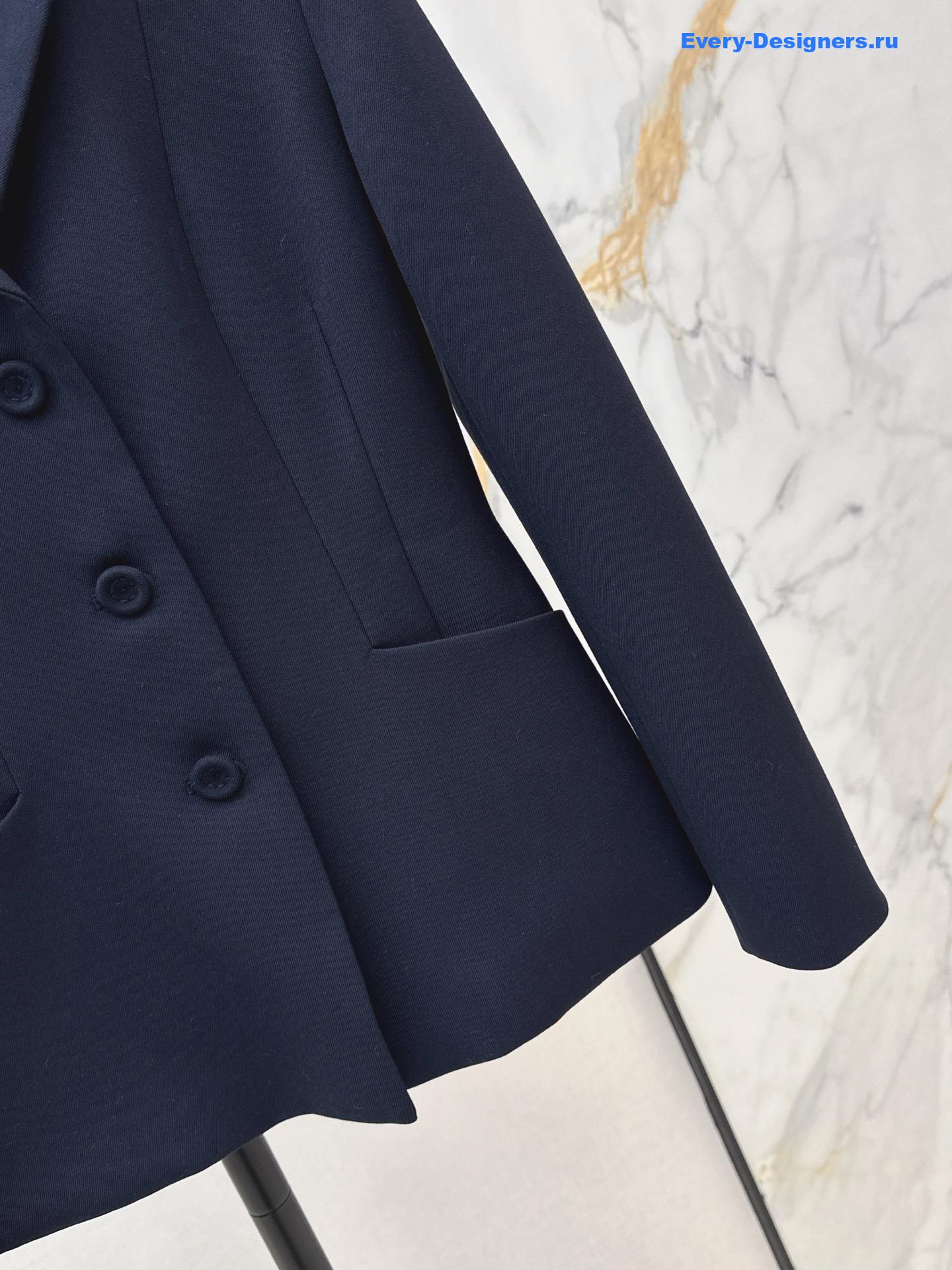 D10r 30 montaigne bar black jacket