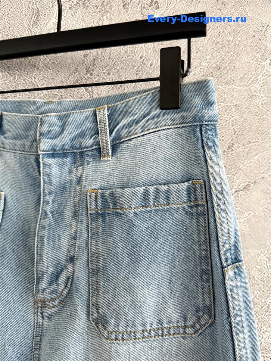 D10r light blue wash wide leg jeans