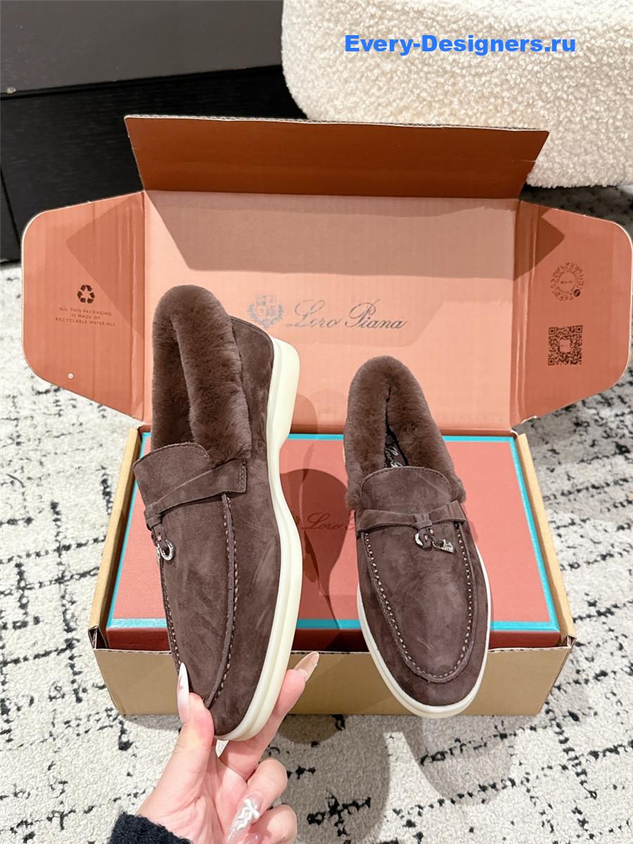 L0r0 P1ana brown shearling-trim suede loafers